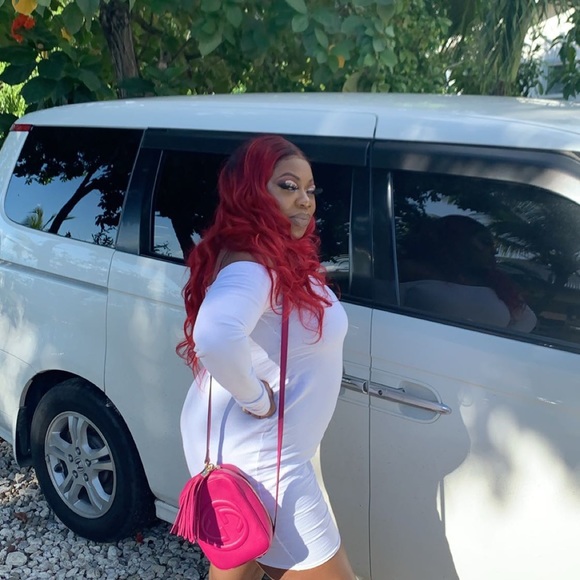 Meet your Posher, Marcia - Picture 1 of 1